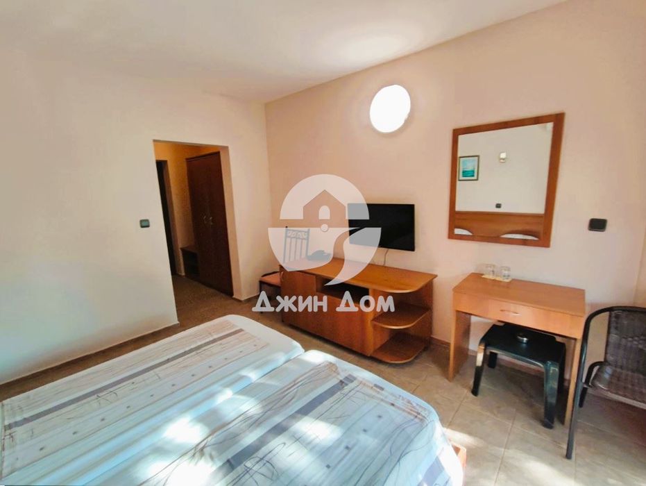 Продава се Хотел в к.к. Слънчев бряг - 200 кв.м за 1550 €/кв.м - Снимка #6