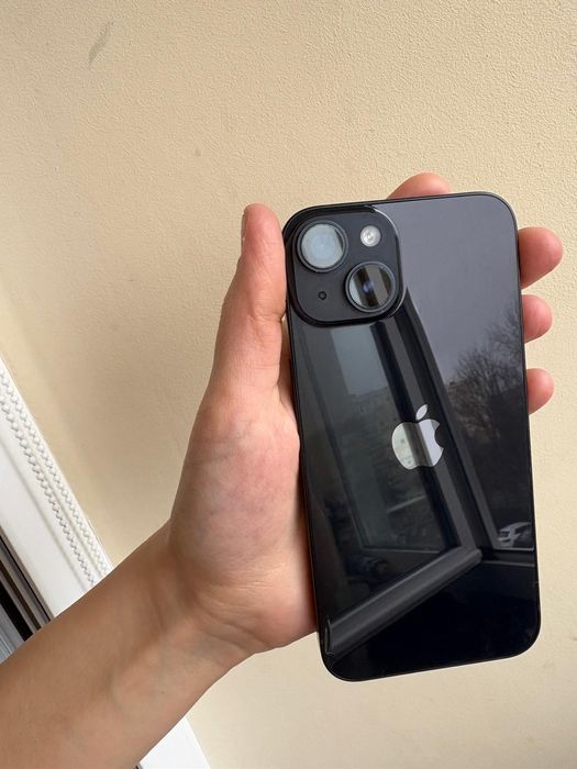 iPhone 14 128 GB - baterie 81% - stare excelentă