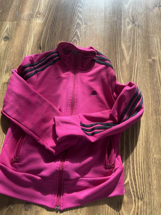 Яке adidas. Hot pink