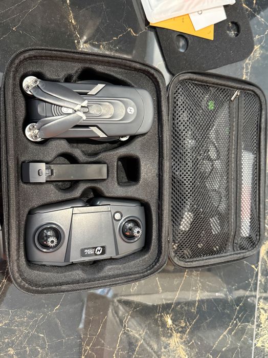 Дрон - Holy Stone hs175d