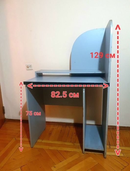 Продам компьютерный стол б/у