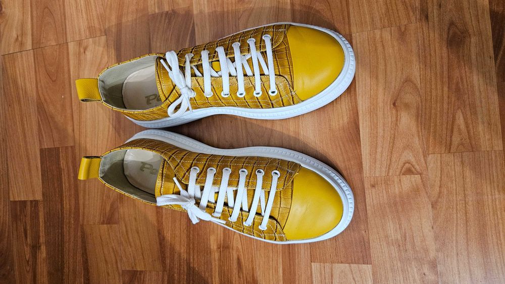 Vand Pantofi de Dama - Casual