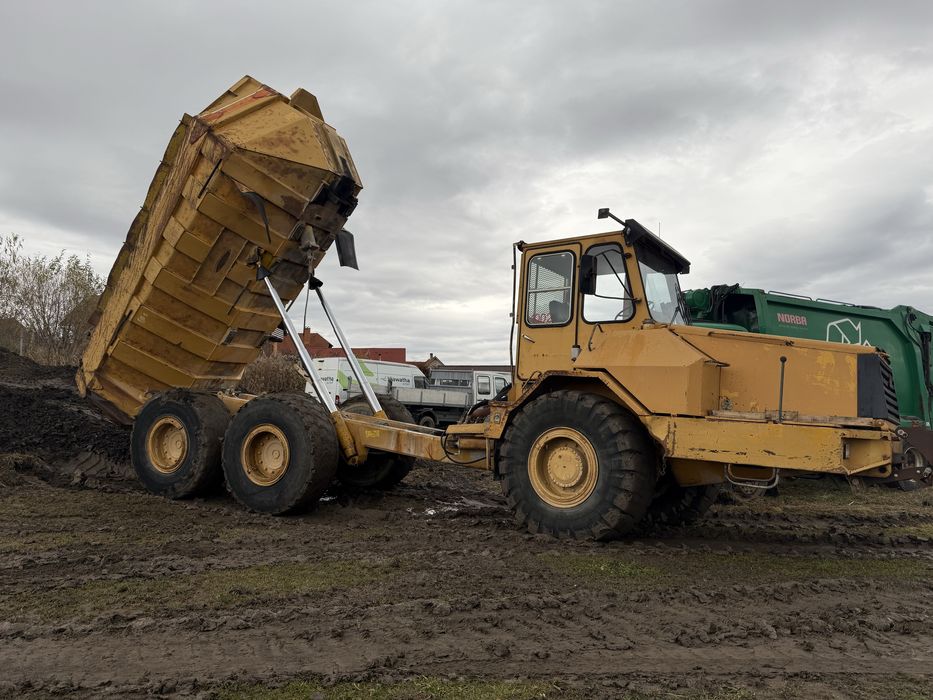 De vanzare Dumper Moxy 6225B 6x6 .