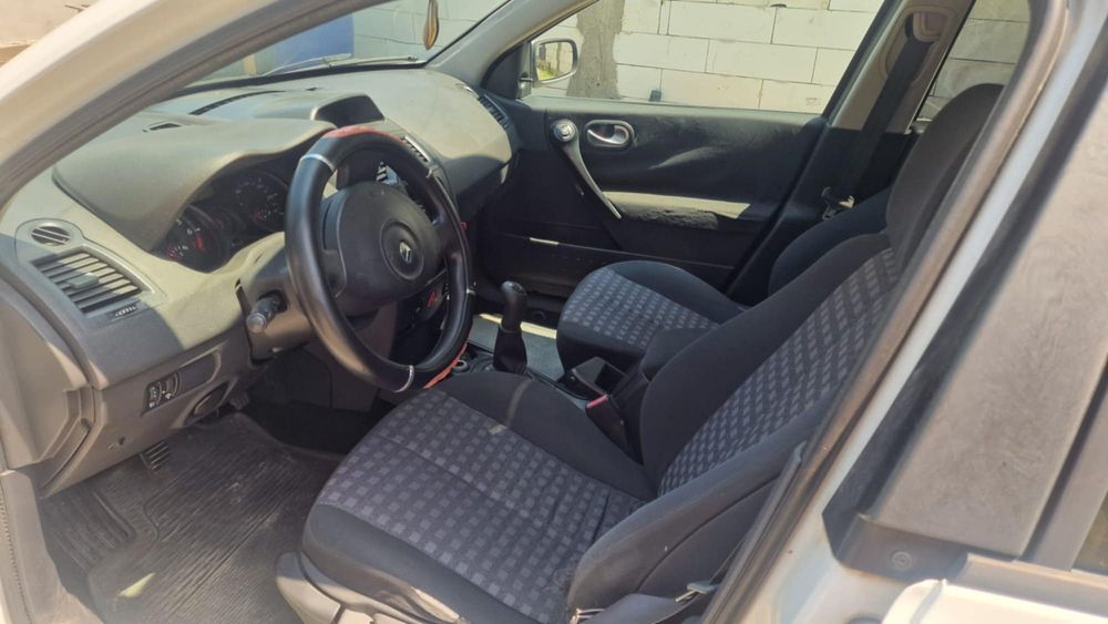 RENAULT Megane 0 — imagine 2