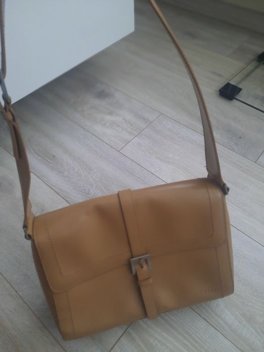 Чанта Esprit естествена кожа