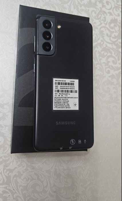 Продам samsung s21