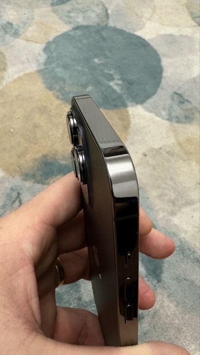 Vand iPhone 13 Pro ca NOU. Neverlock. Schimb cu samsung s24/s25