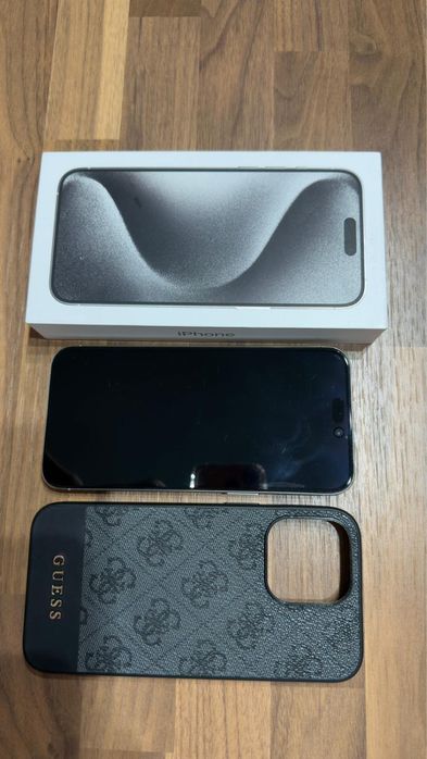 Iphone 15 pro max white