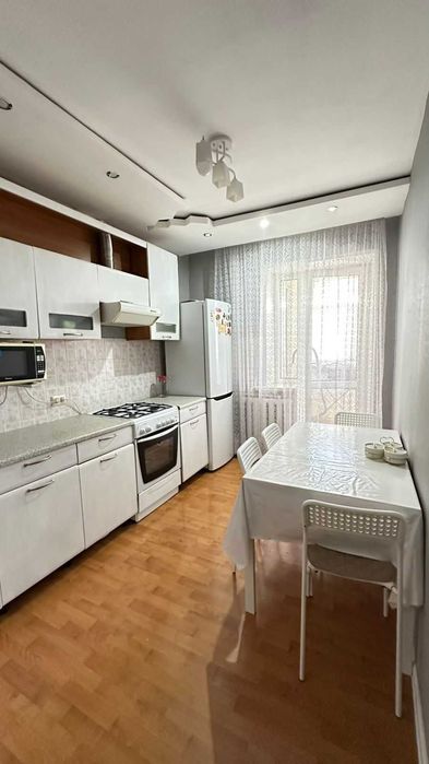 Продам 3х ком кв в 4 мкр