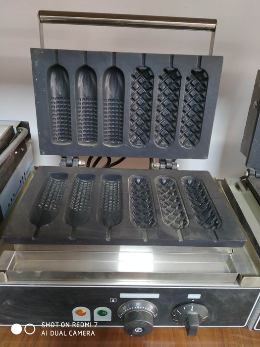 Аппарат - вафельница для корндога - корндог ( corn dog)  аппарати