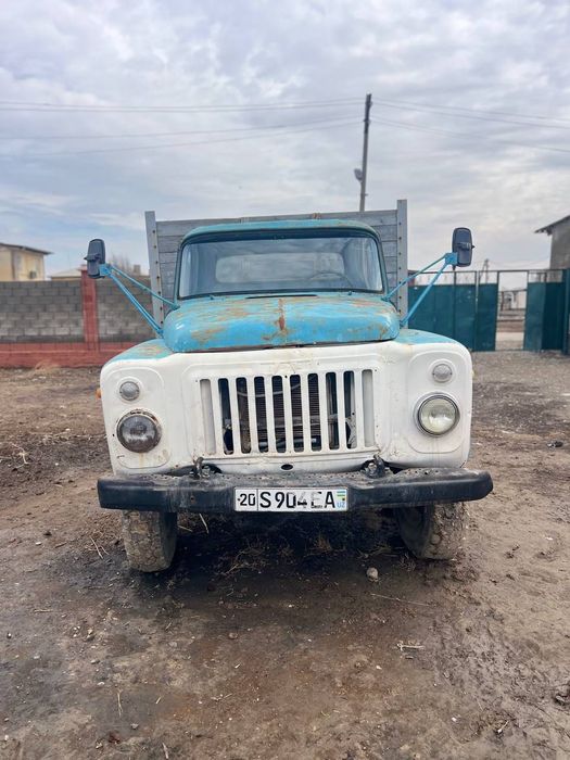 ( Zil) Gaz 53 bartavoy srochna sotiladi