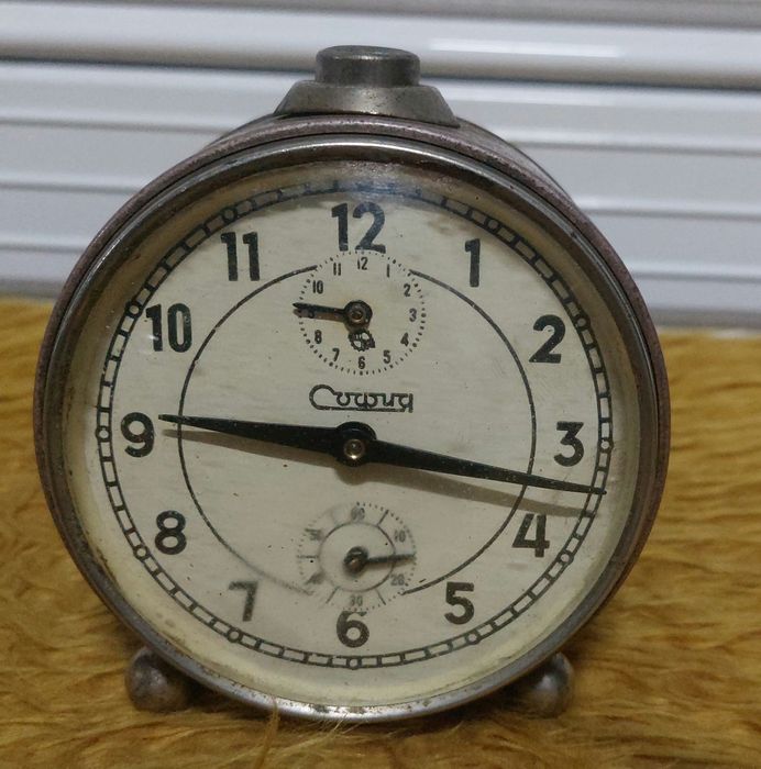 Будилник  София и Родина - работещ