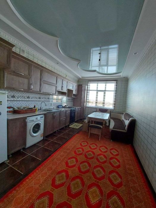 Продается двухкомнатная квартира в центре города Нукус