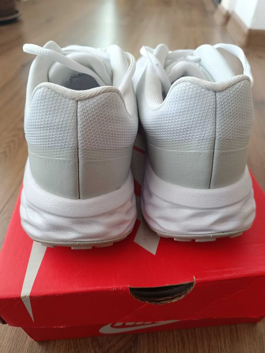 Оригинални Nike Revolution 6 Next Nature