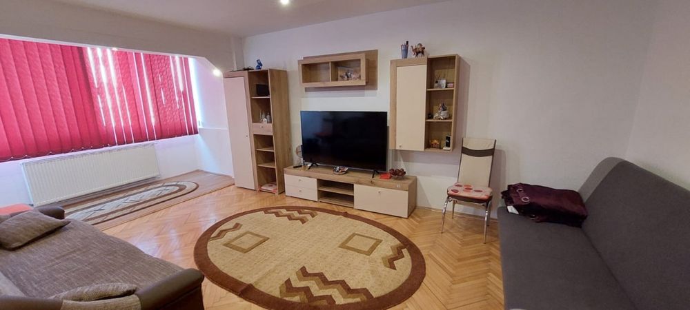 Apartament 4 camere etaj 1