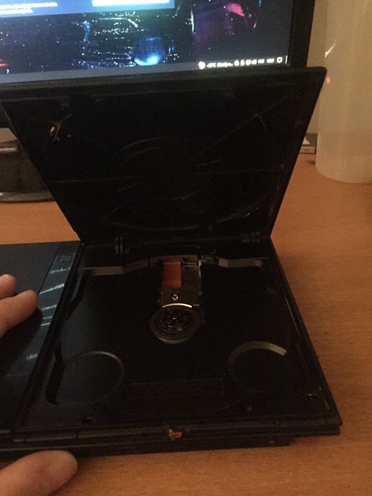 Срочно продам Playstation 2!