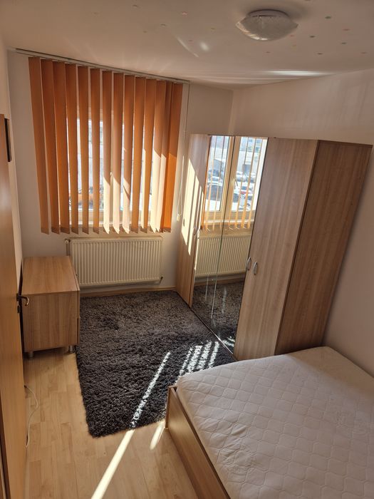 Apartament 2 camere cu balcon