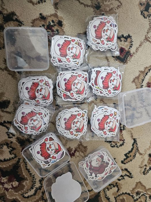 продаю стикеры новогдний