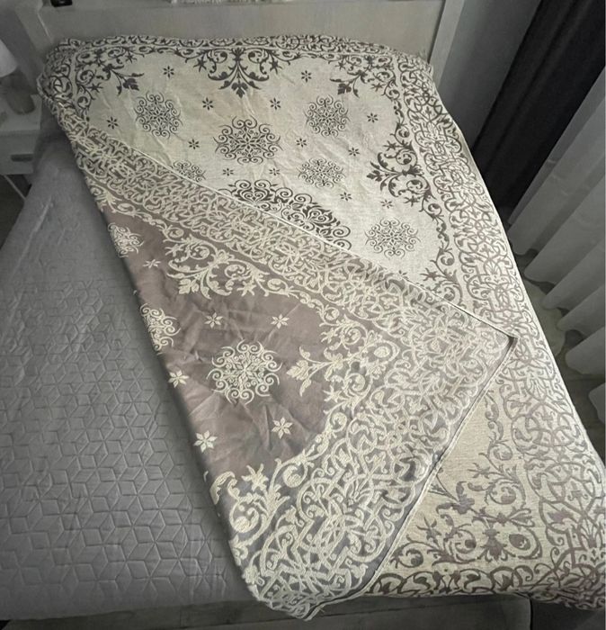 Cuvertura pat cu 2 fete