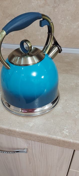 Чайник  Lazneyru