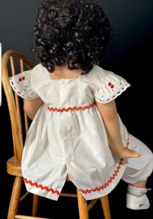 Papsusa Colectie, Judith by  Monika Levenig