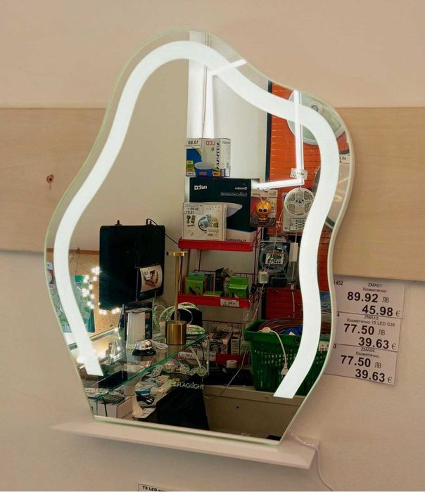 Огледало за гримиране тип Холивуд с лед осветление и димиране Топ цени