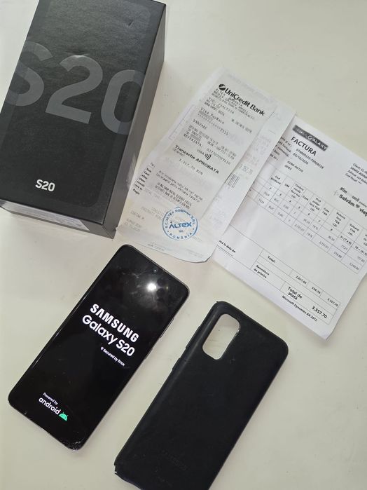 Vand Samsung Galaxy S20 5G 128 GB 8 GB Display spart