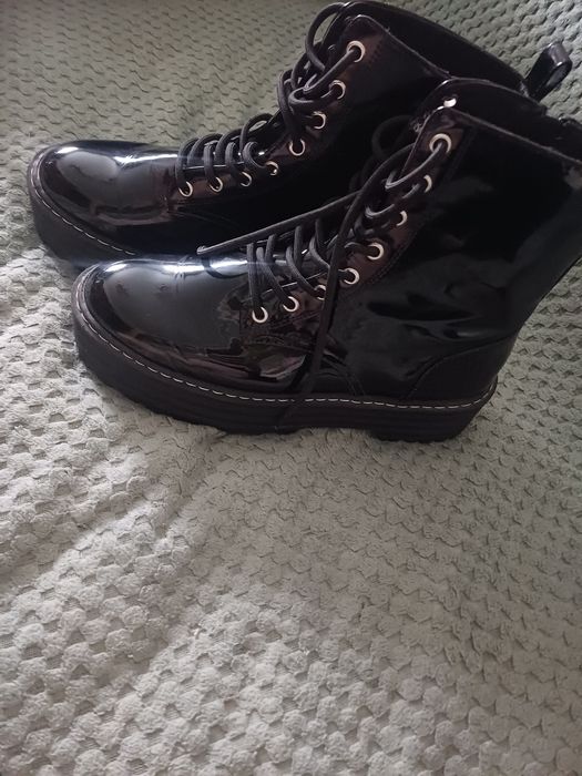 Ботинки  демисезонные.            .