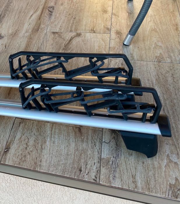 Suport Schiuri Thule Xtender Snowboard