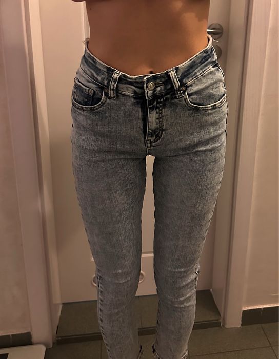 Светло сини дънки S