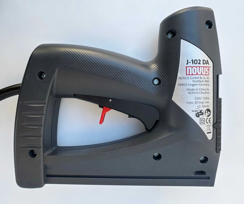 NOVUS J-102 DA - Електрически такер