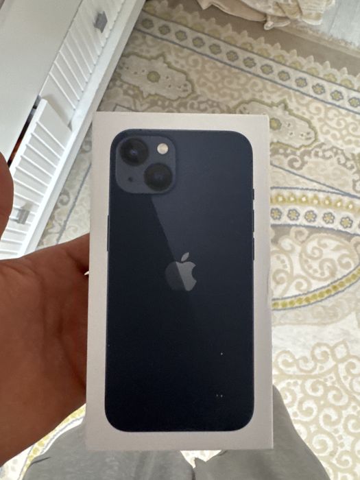 Iphone 13 128g              .