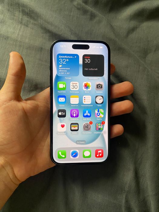 IPhone 15. 128гб