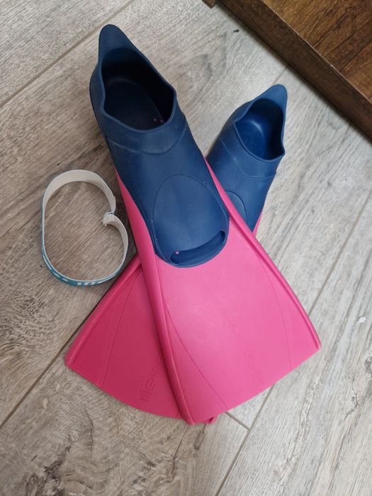 Плавници за момиче