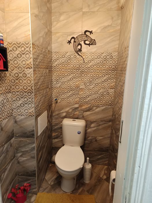 Голям просторен апартамент за 130 лв.