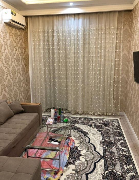 Аренда Юнусобод битонкадан 1км 2 хонали квартира