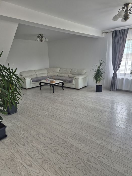 Casa noua, mobilată si utilata
