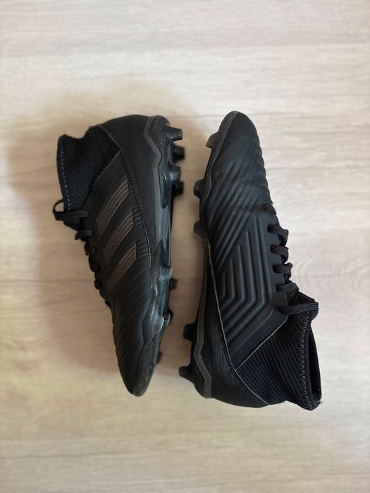 Adidas Predator Бутонки Football Shoes