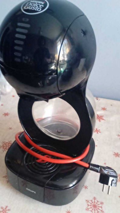 Espressor Krups Nescafe Dolce Gusto Lumio rezervor apa 1L / aparat cafea capsule Nescafe Dolce Gusto IEFTIN