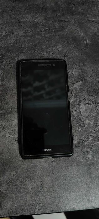 Huawei Ascend P7, с чехлом в подарок