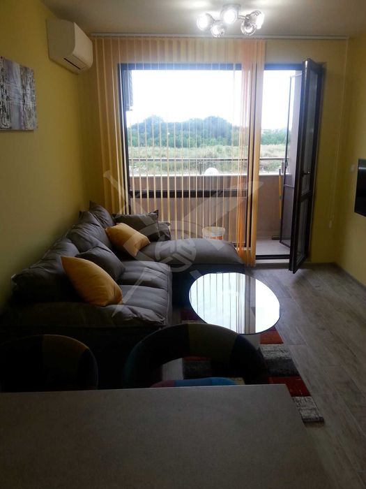 Дава се под наем Двустаен апартамент в Пловдив, Южен - 62 кв.м за 425 € - Снимка #2