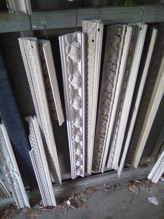 Продавам калъпи за гипсови и циментови изделия