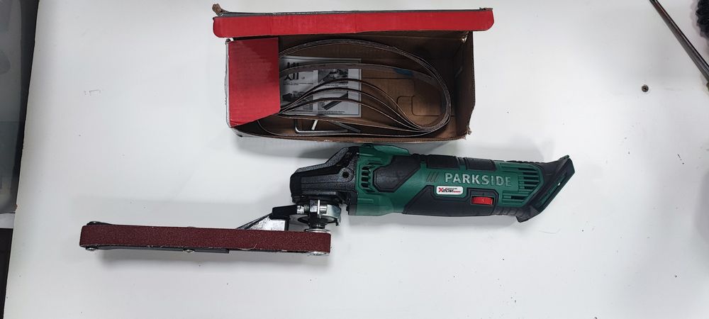 Slefuitor banda pe acumulator parkside 20v