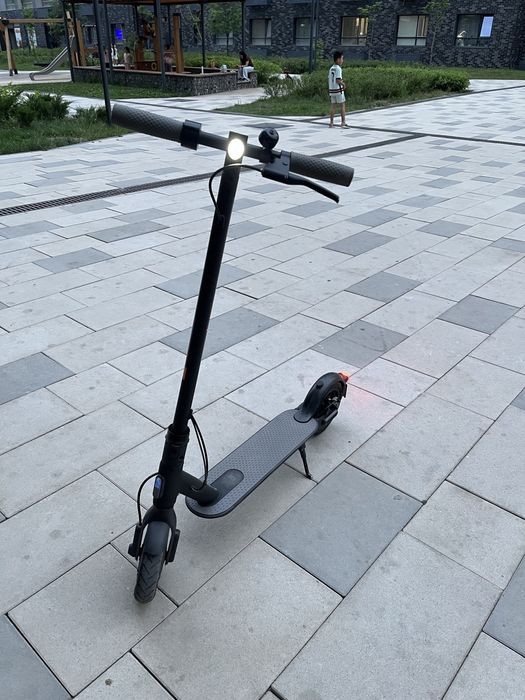 Продама самокат Xiaomi