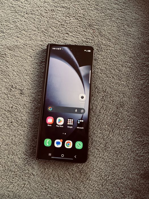 Samsung fold 5 functional