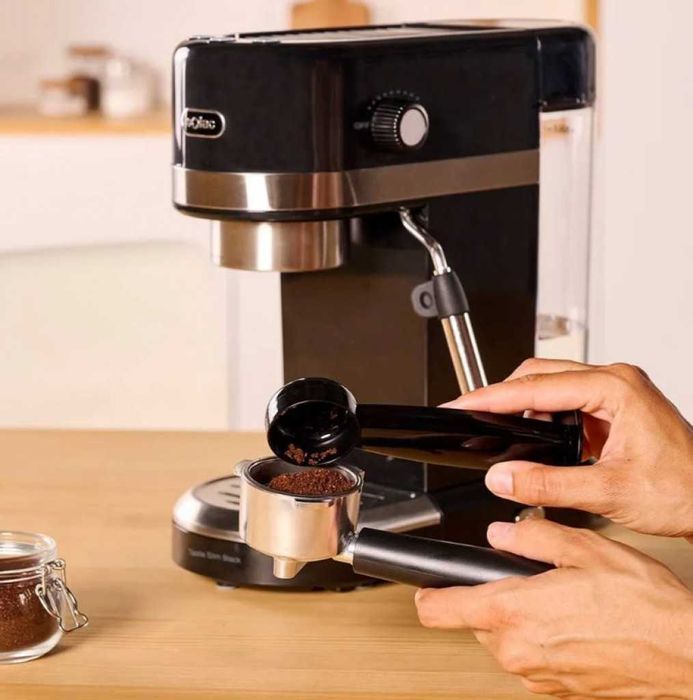 Машина за еспресо Solac Taste Slim Black CE4510