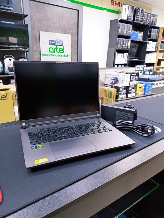 ASUS ROG Strix G18 5070