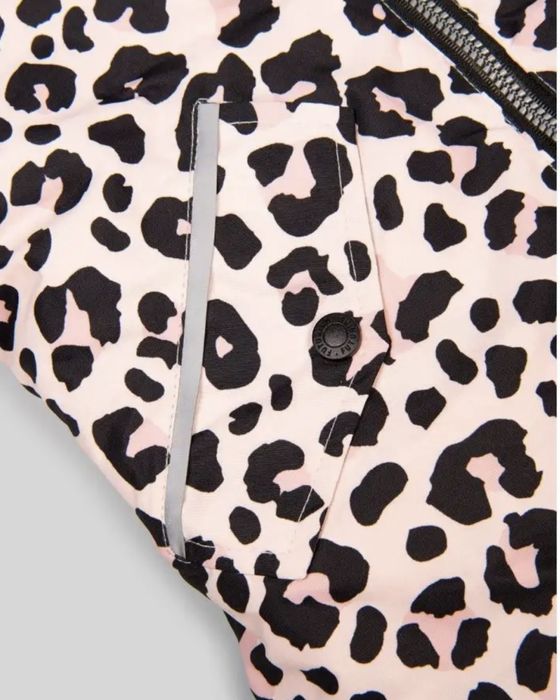 Продам комбинезон Футурино