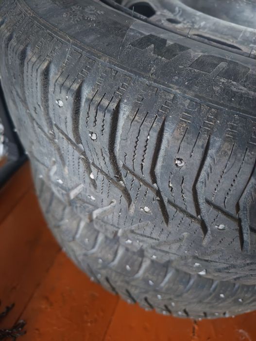 Зимняя резина 185/70/14