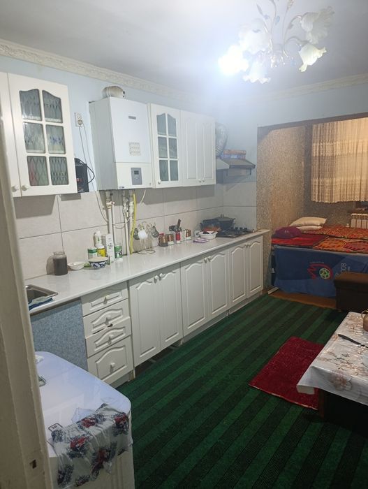 Квартира сотилади
